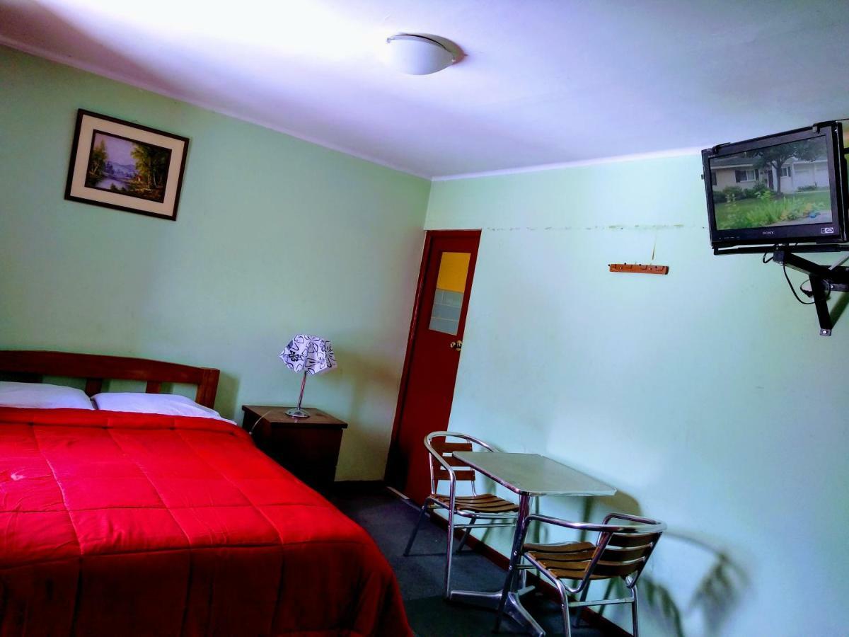 Casa Blanca Hospedaje Huamancaca 外观 照片