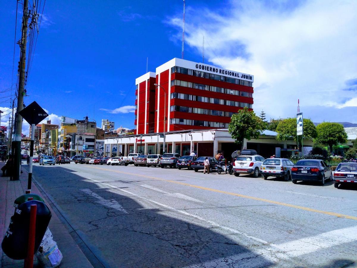 Casa Blanca Hospedaje Huamancaca 外观 照片